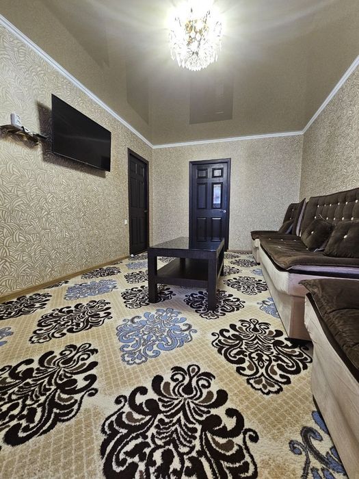 Вторичка 2/5/5 Кирпич Новомосковская 52м2 балкон 2х6