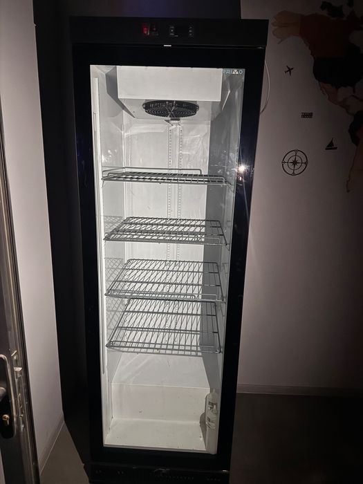 Холодильник-Витрина