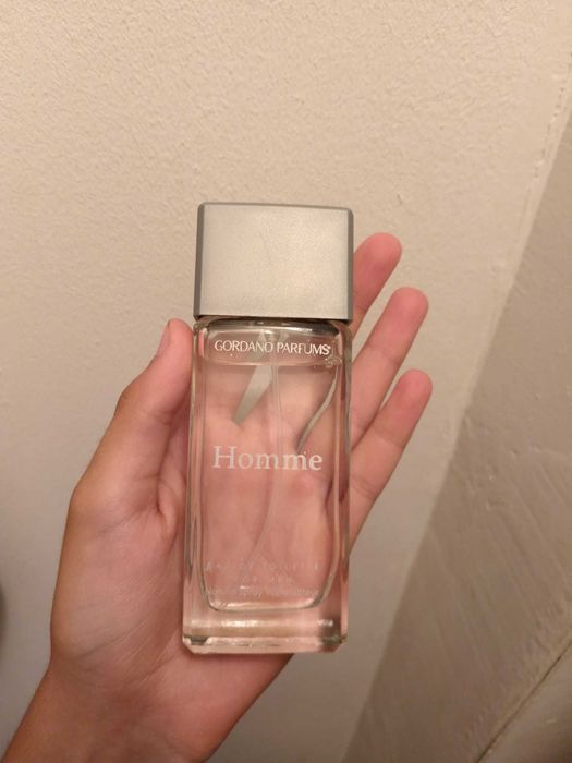 Vând parfum Tommy Hilfiger 50ml Nou!!