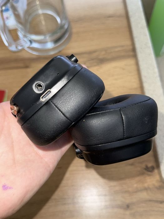 Продам наушники marshall оригинал