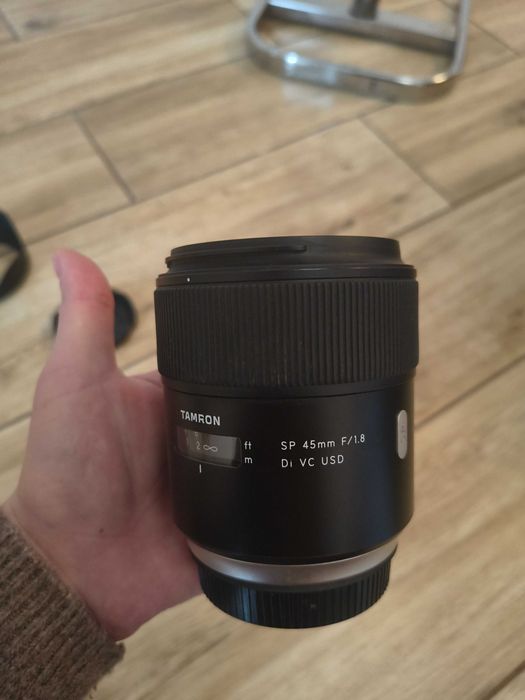 Obiectiv Tamron SP, 45 MM, f1.8, VC