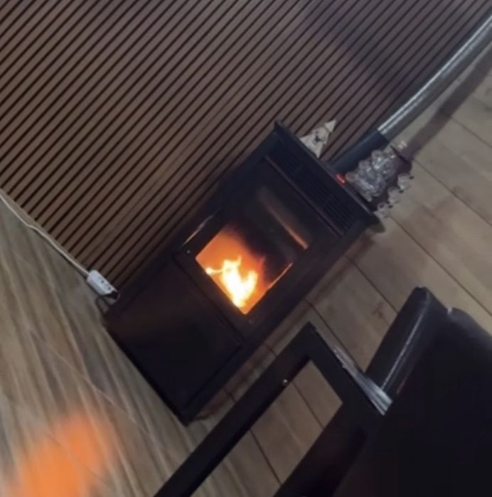 Soba semineu pe peleti