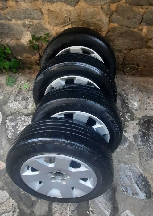 Оригинални гуми с подарък джанти!