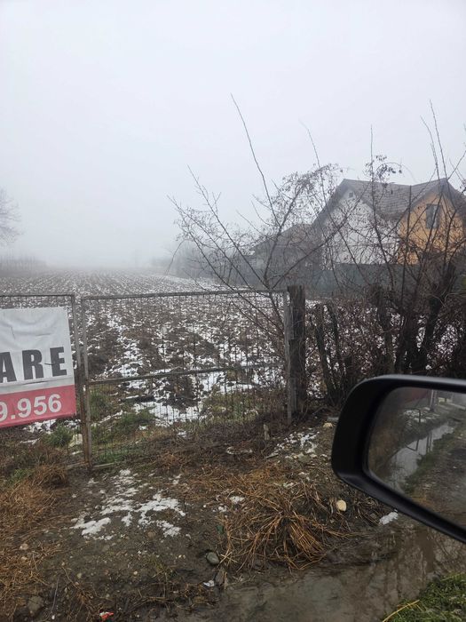 De vanzare teren intravilan Maracineni Arges