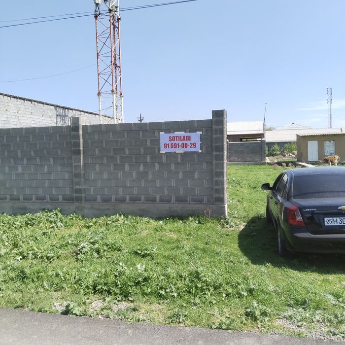 Yer sotiladi eski rioni orqasida dakuminti joyida yuzma yuz gaplashami