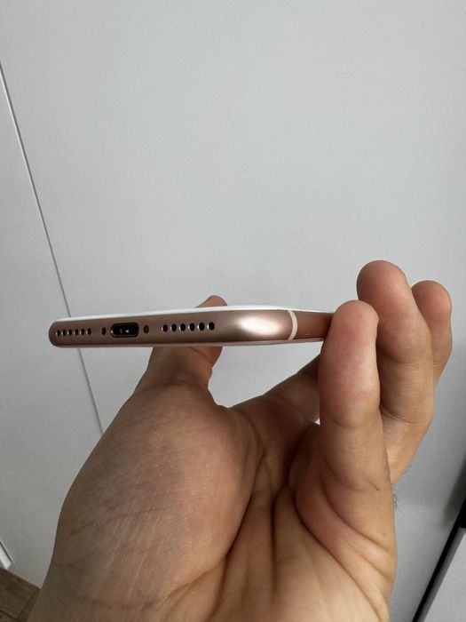 iPhone 8 64GB Rose Gold