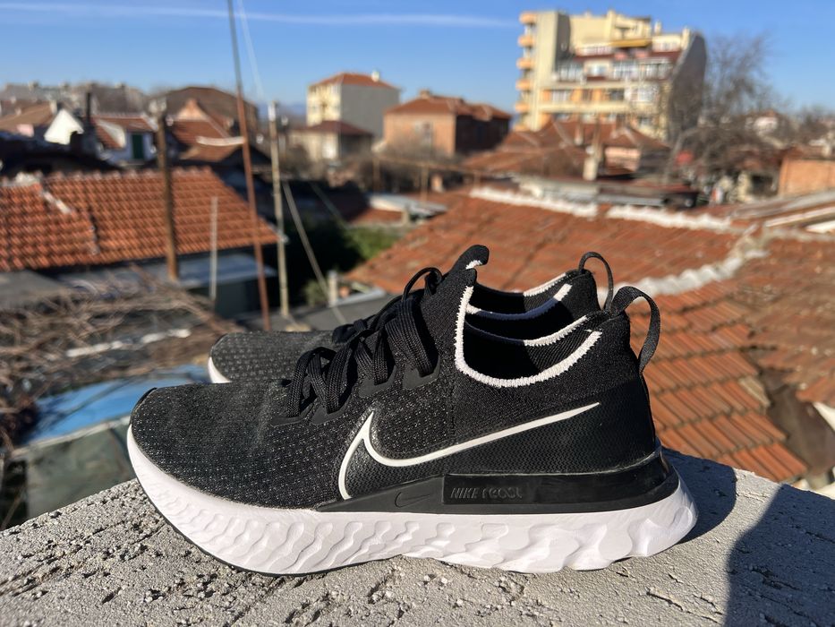 Nike Infinity React 40.5