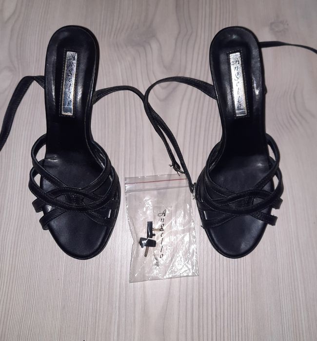 Продавам дамски обувки