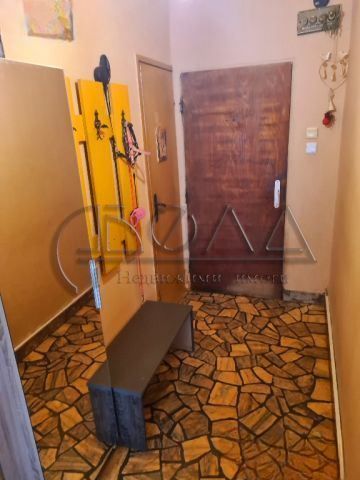 Продава се Тристаен апартамент в София, Хаджи Димитър - 85 кв.м за 1859 €/кв.м - Снимка #11