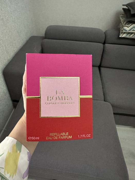 Духи Carolina Herrera - LA BOMBA