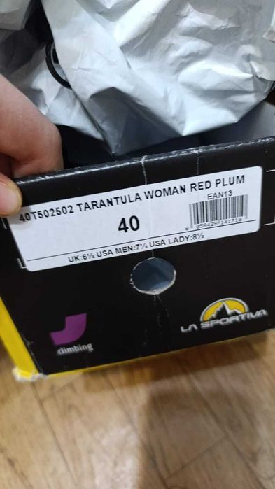 Продам новые скальные туфли