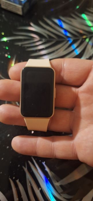 Смарт часовник samsung galaxy fit3