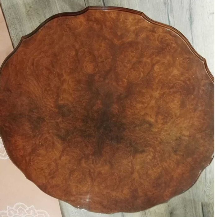 Холна маса от масив