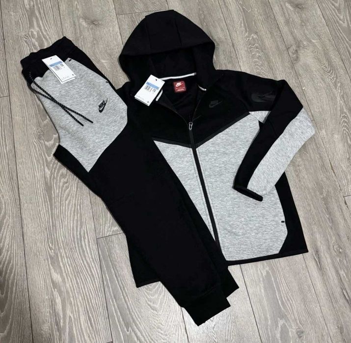 #NOU# Nike Tech Fleece Gri Negru - Livrare Verificare Colet -