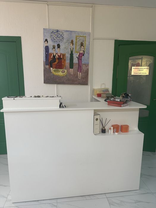 Ресепшен стойка