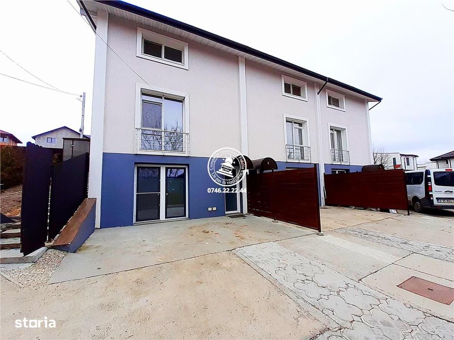 Vila  de vanzare  Rediu,
