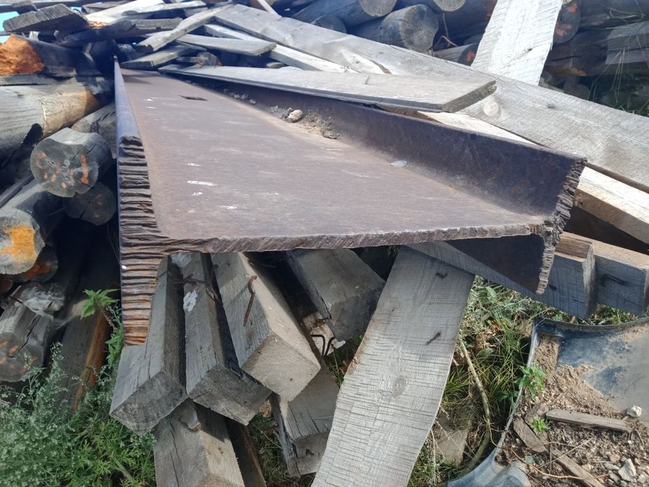 Балка двутавровая