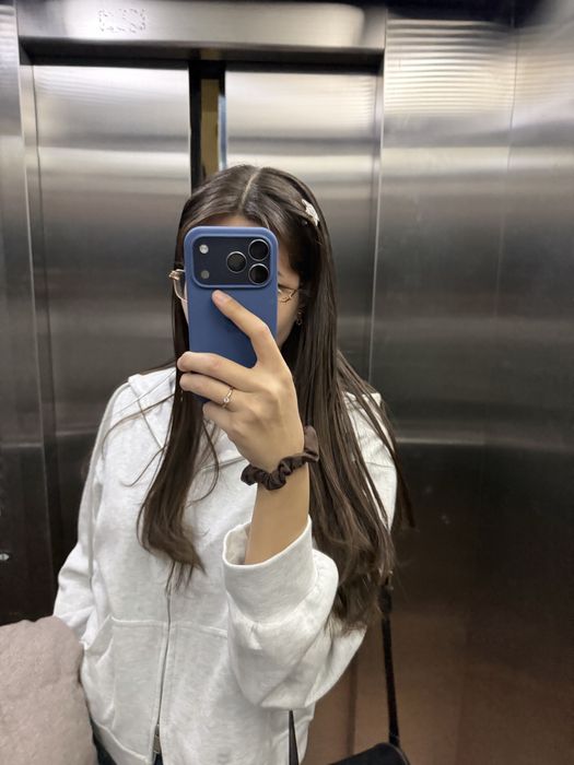 Продам айфон 17 про 256 гб