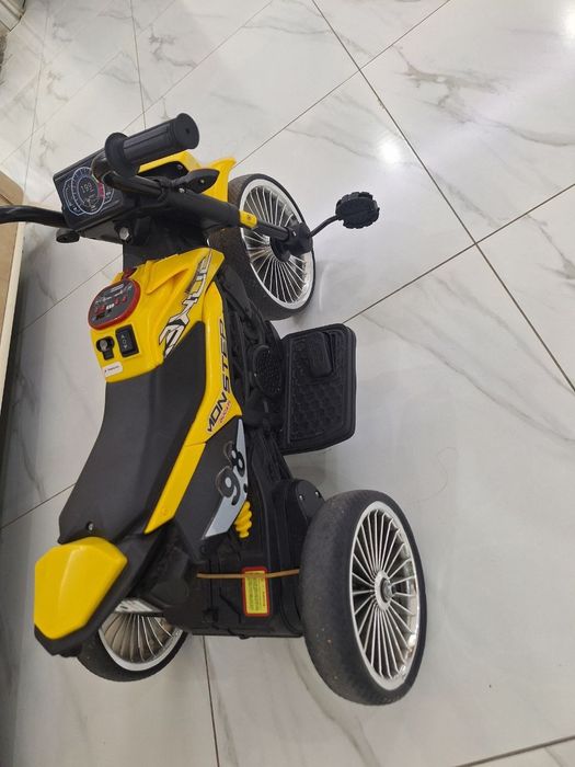 Bolalar skuteri детская скутер