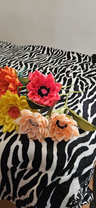 Aranjamente florale satin