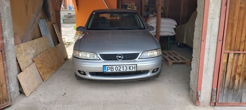 Опел Вектра Б 2.0