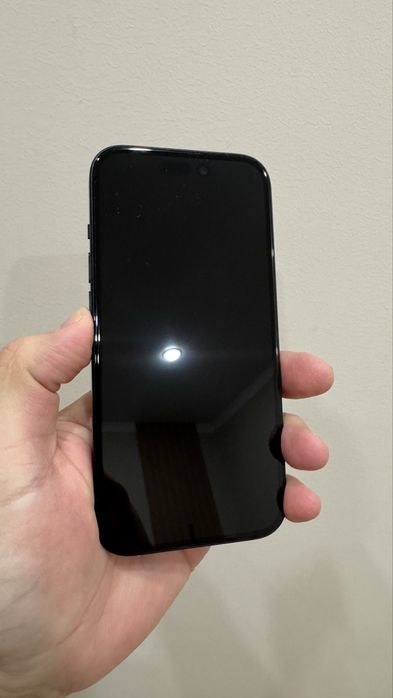 Iphone 15 черный