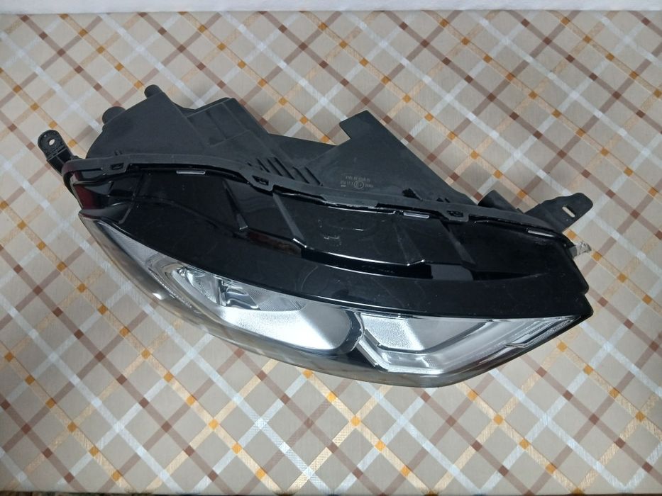 Far dreapta ford ecosport