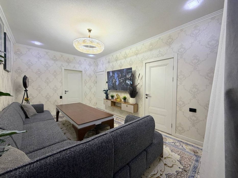 Чиланзар Ц 2в3/3/5 Метро Чиланзар. Евроремонт. Меб+Тех