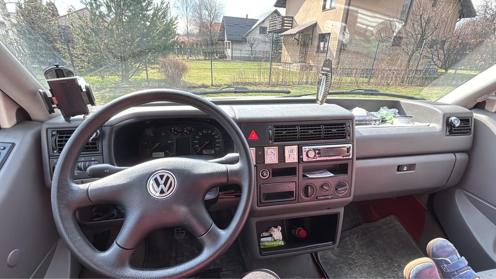 VOLKSWAGEN Caravelle 2001 — imagine 4