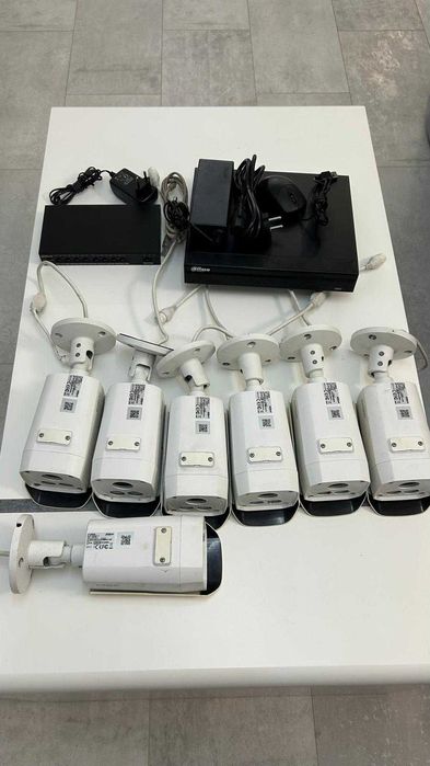 Sistem supraveghe CCTV NVR 8p Dahua + Switch PoE 9p + 7 Cam 4MP Dahua