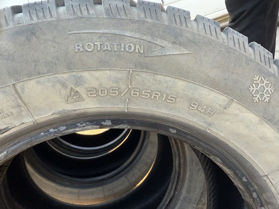 Зимние шины шипы