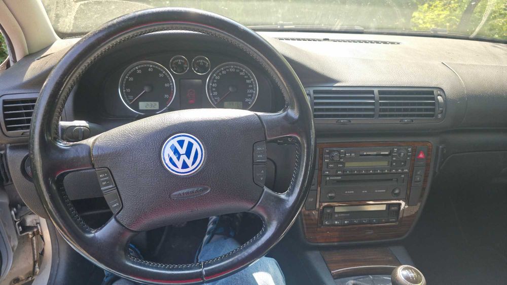 VW PASSAT 1.8T AN 2003