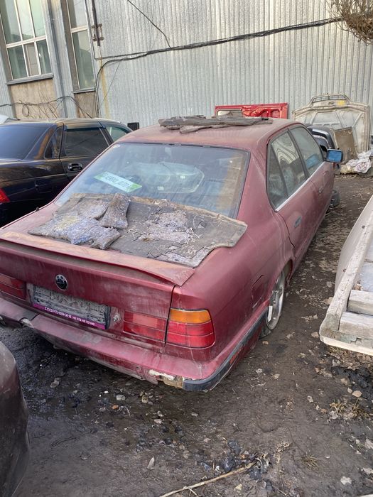 Продам бмв е 34.