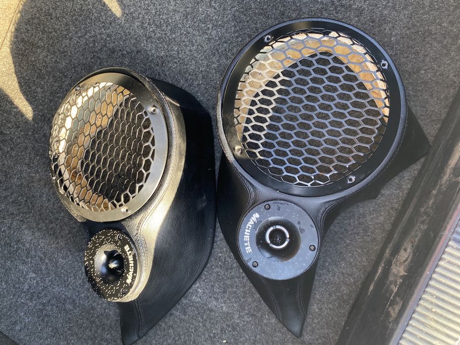 Продам подиумы под 16