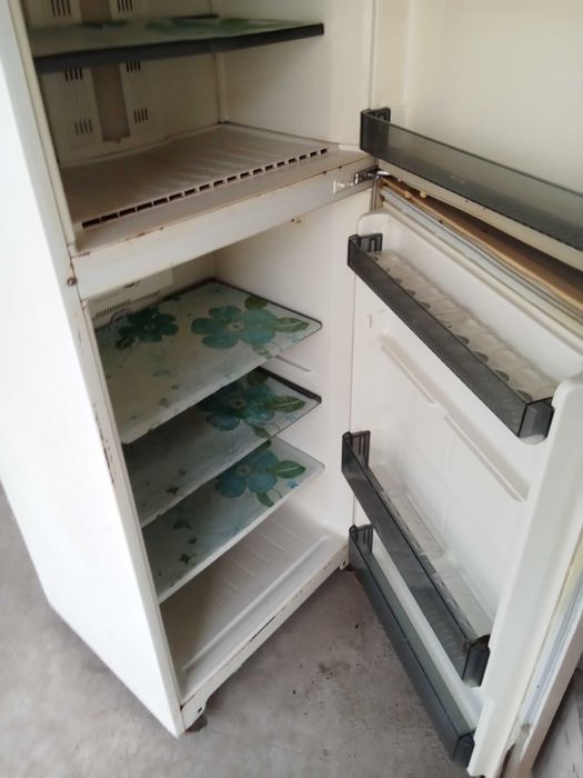 Холодильники б/у