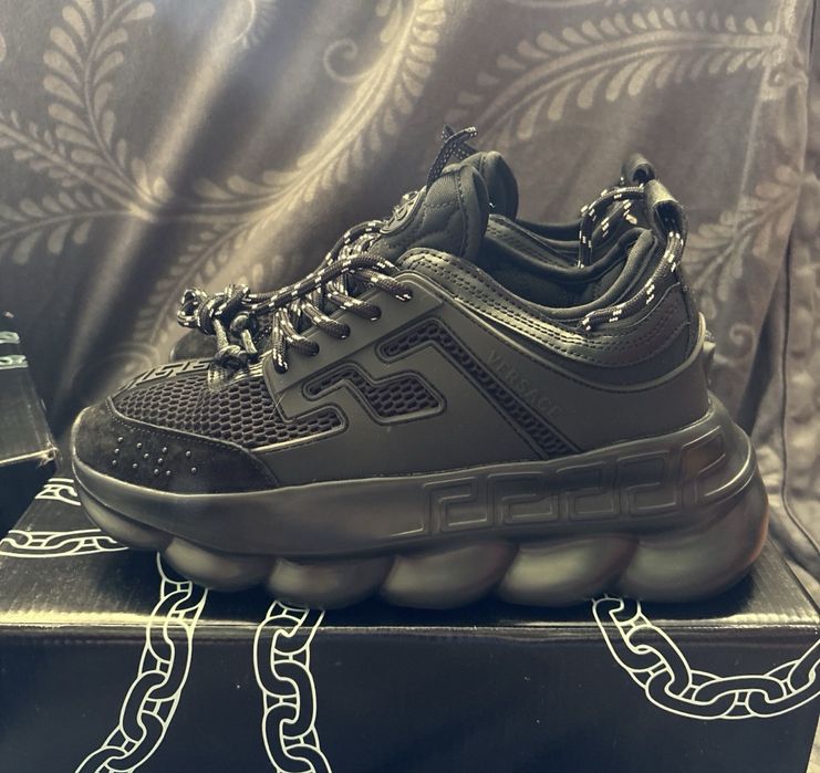 Adidasi versace