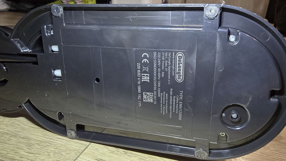 Espressor Nespresso by De'Longhi ENV120.BM Vertuo Next