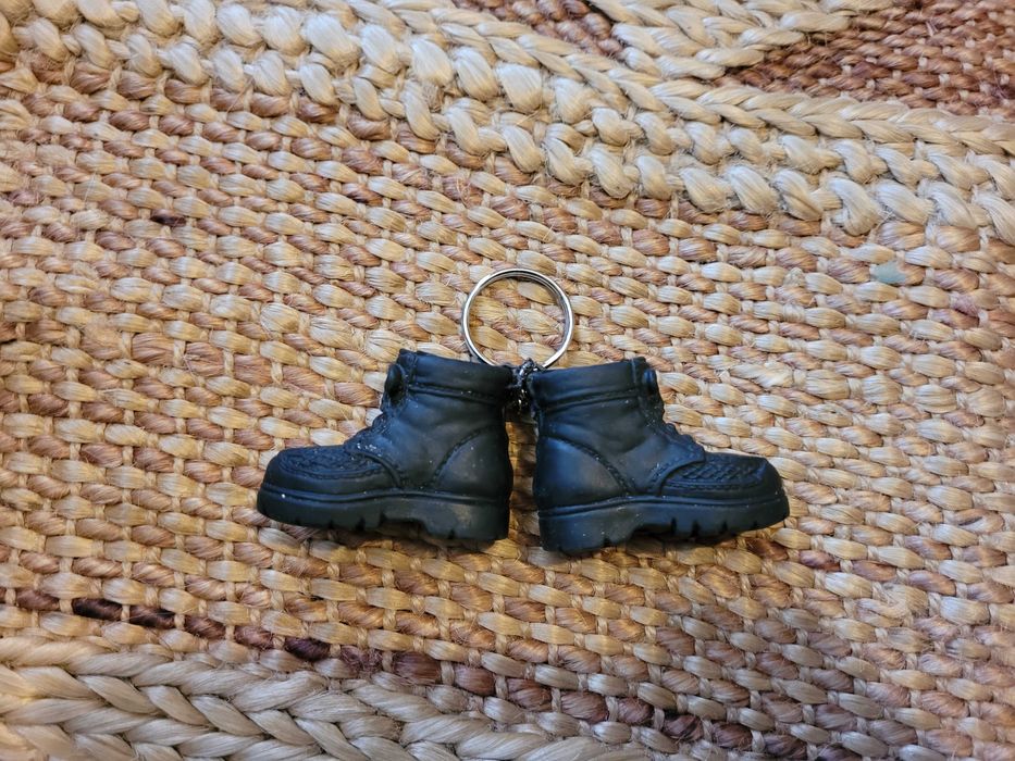 Огромна Колекция от ключодържатели.