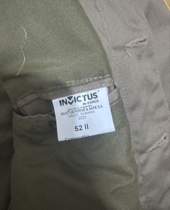 Jacheta militara Noua