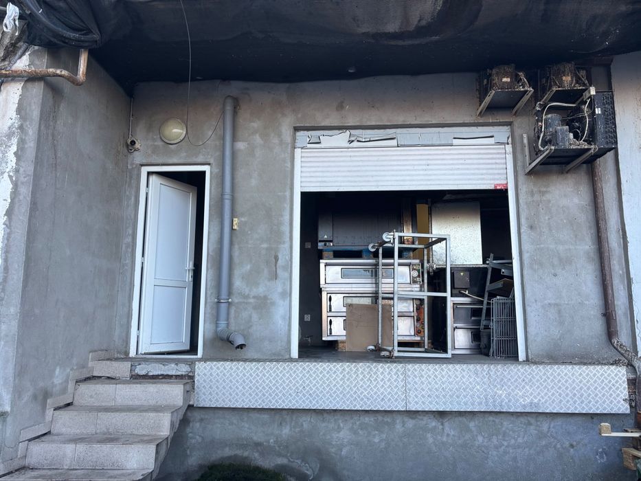 1050 €/mp | 360 mp |   PROPRIETAR- spatiu inchiriat-cu 2000 Euro-luna