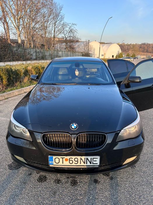 Vând BMW e 60 2009
