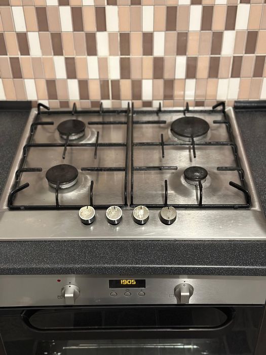 Vand mobila de bucatarie