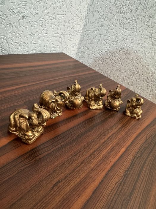 Статуэтки слоны