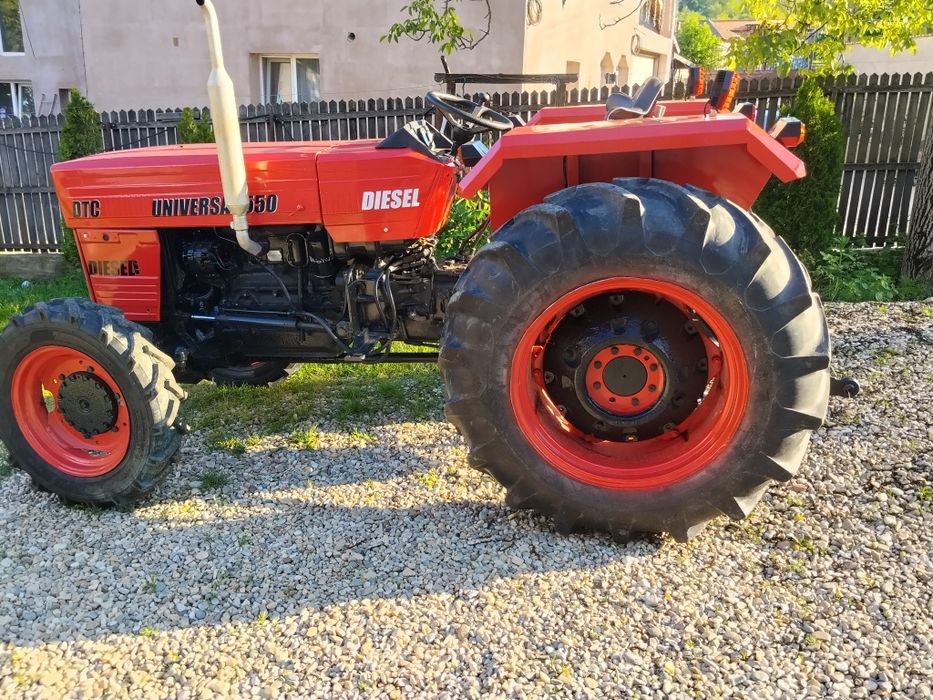 Tractor dtc u 550