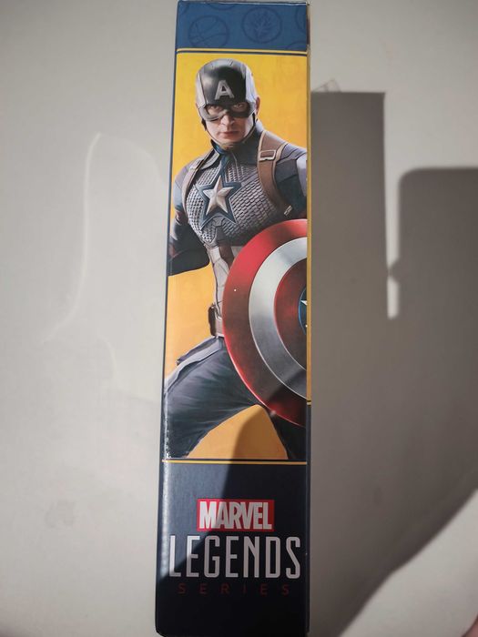 Играчка  капитан Америка