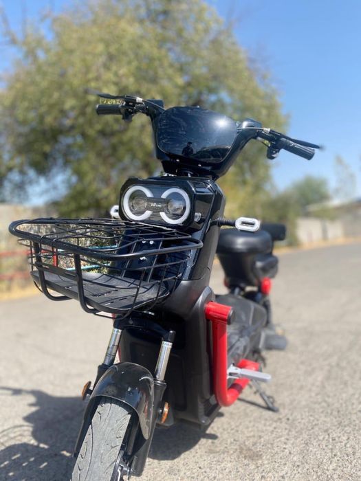 Электро мопед продам срочно