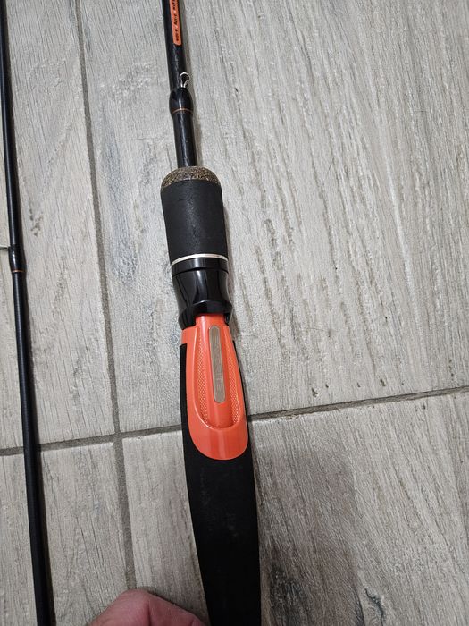 Lanseta Favorite New Balnace  si L&K  Spin Blade
