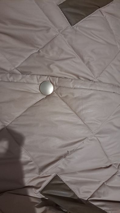 Продам куртку осеннее