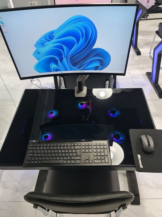 Настольный компьютер первый раз в Узбекистане