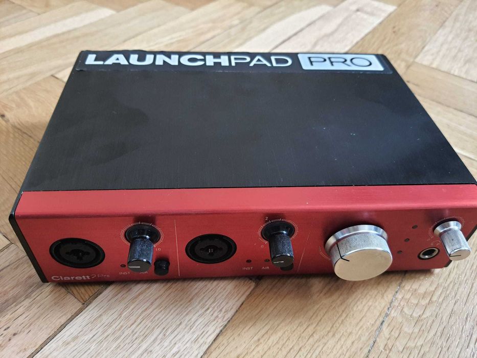 Interfata audio placa de sunet Focusrite Clarett +2 Pre pe firewire